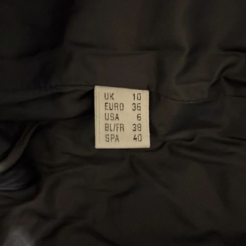 Barbour Vest - Picture 5 of 6